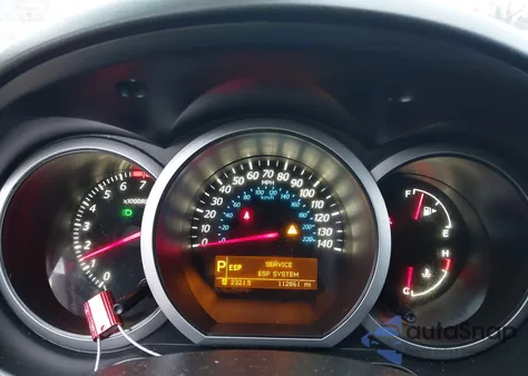 2011 Suzuki Grand Vitara Premium/Premium W/Alloy Wheels z USA, uszkodzony, nr VIN JS3TD0D22B4102989